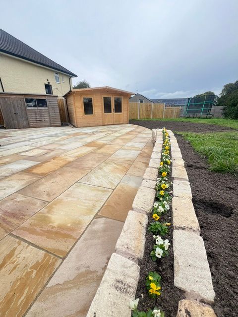 Mint sandstone walling with integrated planting Mint sandstone walling with integrated planting
