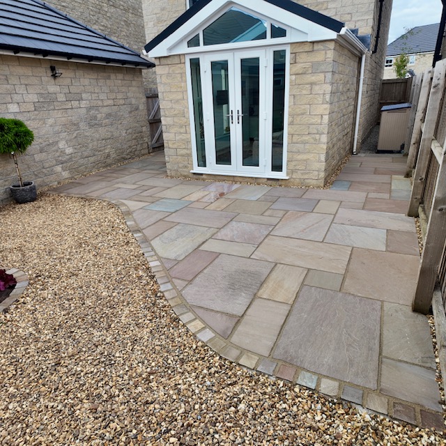 Stunning curved sandstone patio Stunning curved sandstone patio